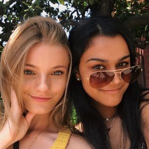 Meet your Posher, Julia